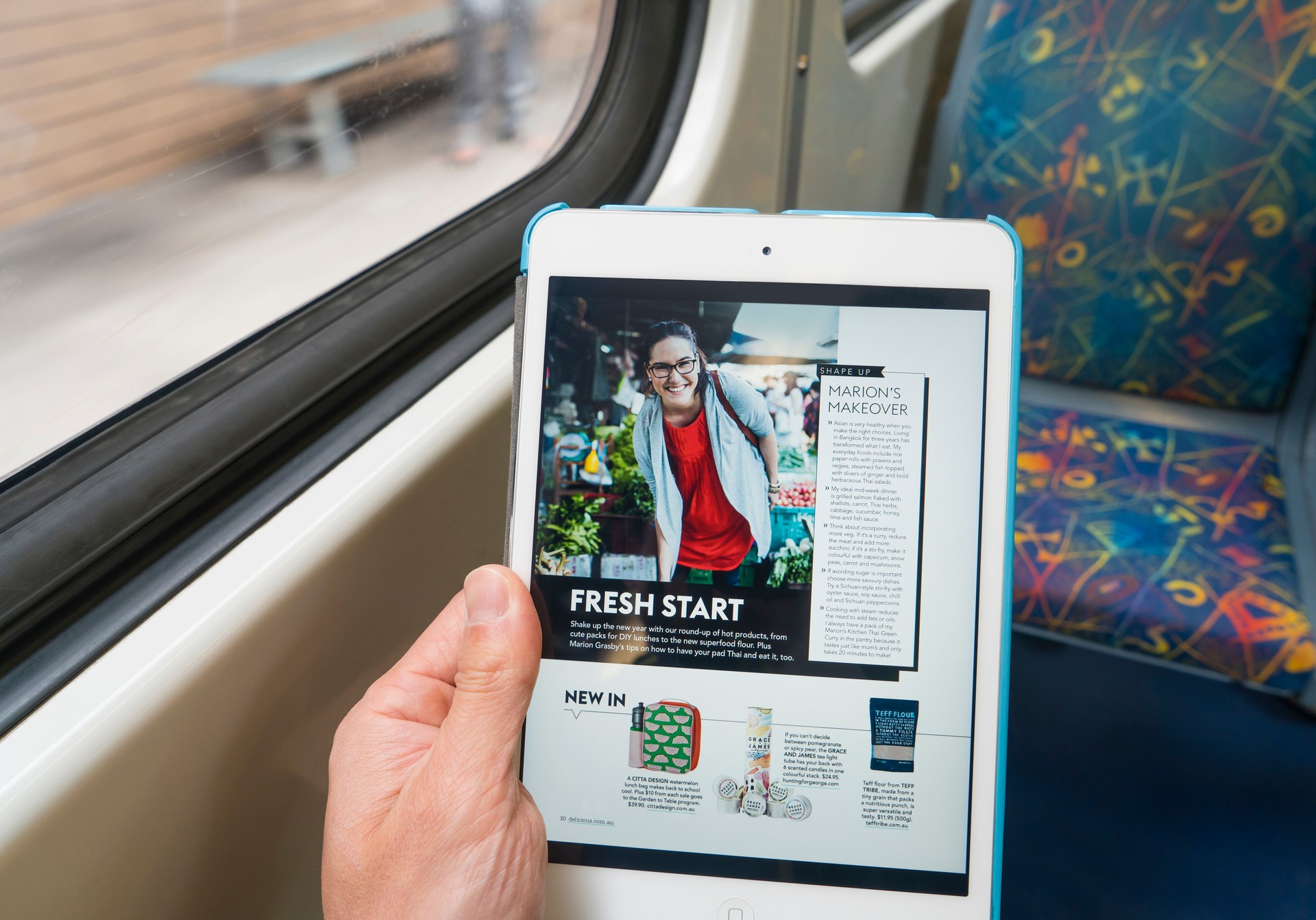 Using iPad on train during commuting